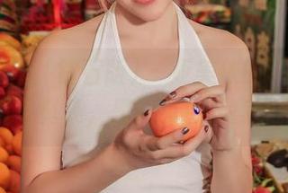AISS爱丝(钻石版) – 亚美依的“女孩”最新写真集，是否有点儿意味不明