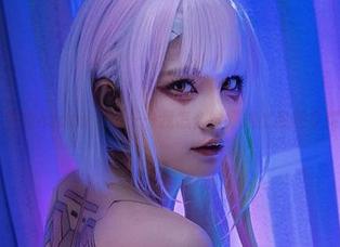 写真里的Azami女友——我怎么觉得她比我还会摆姿势