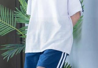 BoBoSocks袜啵啵 – 稚予大方放送空姐制服私拍，想挑战一下‘登机’吗？