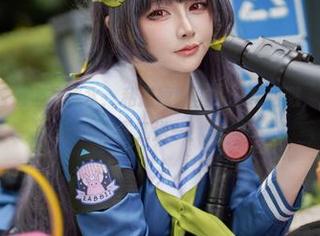 当Halo_酱遇上死库水：私拍原图里的水花四溅，水温大概是买二送一！