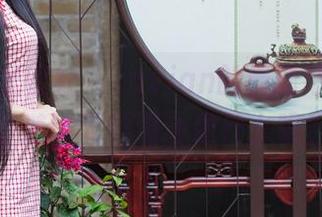 IMiss爱蜜社 – Luvian的最新泳装，水面涟漪下的涌动是什么呢？