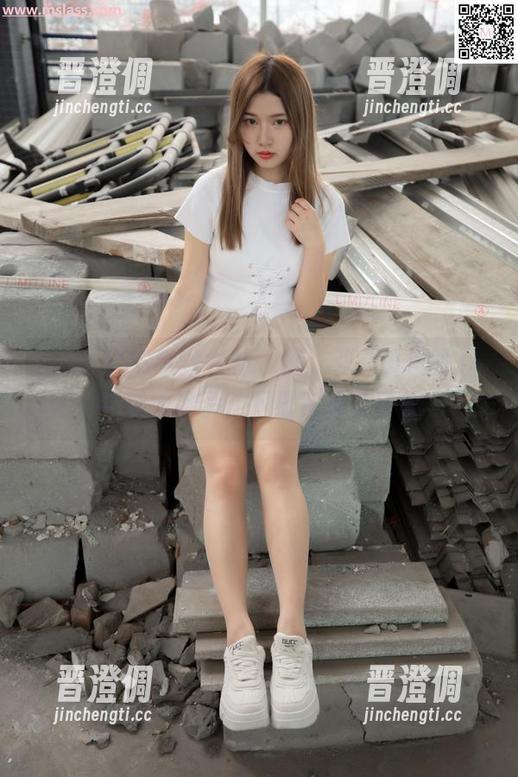 MSLASS梦丝女神-张灵儿 MSLASS梦丝女神 - 啊,张灵儿的女仆写真太撩了,下载完难以自拔