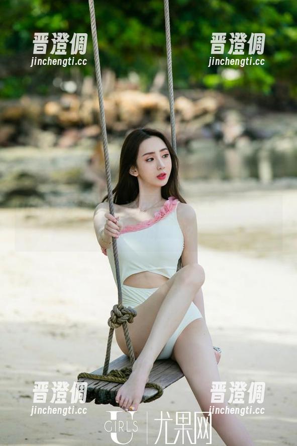 UGirls尤果网-尹菲 UGirls尤果网 - 说到温柔,谁能比得上尹菲的私拍风暴?