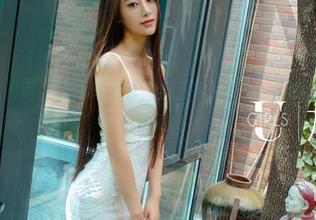 UGirls尤果网 – 美图又更新，金子熙又来了，剧情依旧是她的强项。