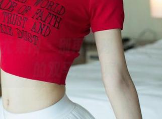 UGirls尤果网 – 别再犹豫，来下载陈宝拉的双马尾写真！