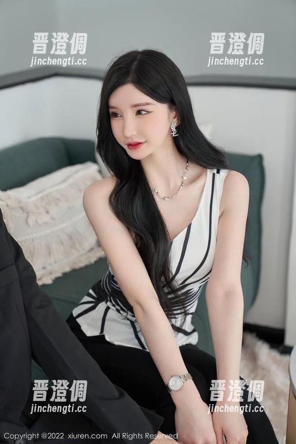Xiuren秀人网-樱井舞 Xiuren秀人网 - 樱井舞的在线旅拍:随便一拍就是一幅图集嘛?