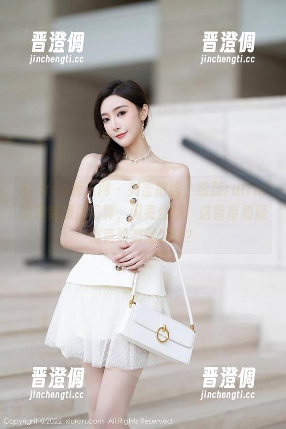 Xiuren秀人网-蕊蕊ruirui Xiuren秀人网 - 突击报告,蕊蕊ruirui的定制旗袍写真,闪亮登场!这智商和颜值竟然都得满分?