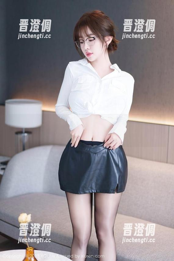 YouMi尤蜜荟-娜露Selena YouMi尤蜜荟 - 看娜露Selena如何用美图构建一个‘甜心国度’!