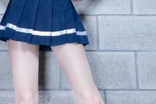 beautyleg – 看！ChiChi不仅是博主，还是个白色图包的更新大师，让我都怀疑自己是不是色盲？