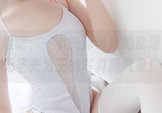 仔细瞧瞧吧，一小央泽与她的助理姐姐，无圣光为王的写真新气象！