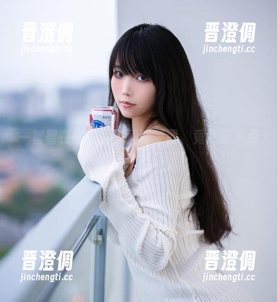 一智智 一智智在线发片,圣诞美图,竟然带了点“古怪”的调调!