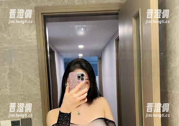 不爱笑的赛琳 微密圈 - 不爱笑的赛琳的花嫁居然可以免费获得,谁不想一键下载呢?