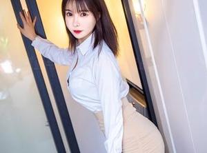 这不是广告！不过亚马逊鲶鱼的免费作品，大家都该看看她的套装。