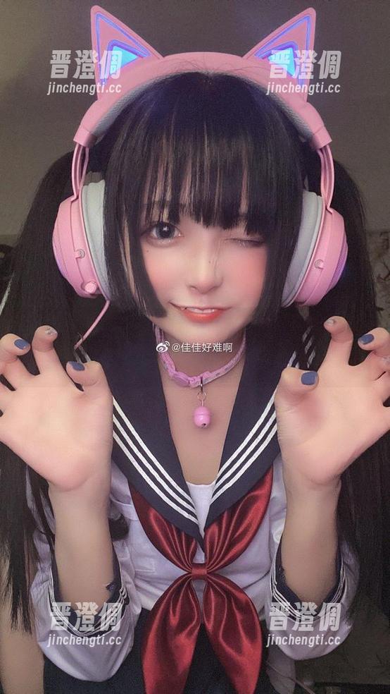 更新！佳佳好难啊新出的魅魔写真，成了我最近的“瘾”，就想一遍遍回味。