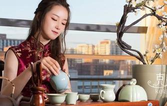 克拉女神 – 全套JK图包——一个背带裙能带来多少追求者？宋黛说：你敢试试吗？