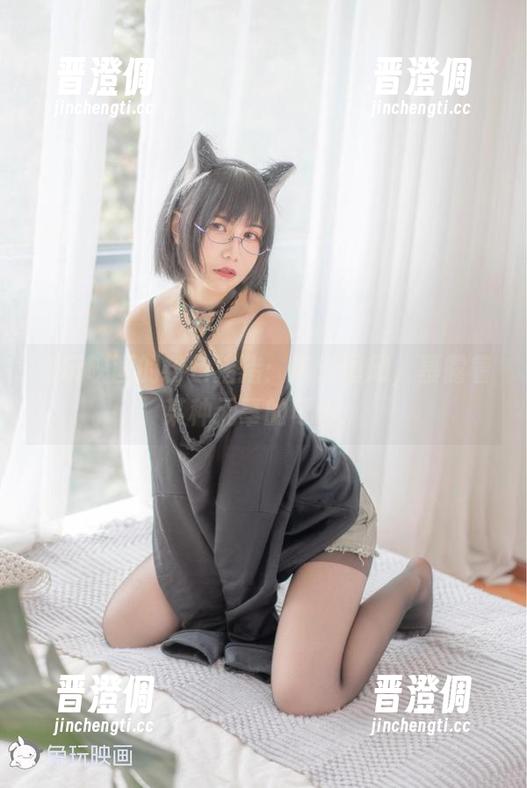 兔玩映画 兔玩映画的粉色猪猪:高清图册,暴露着某种无辜的可爱。