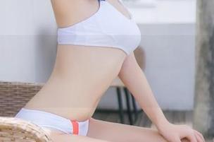 南桃Momoko的校园照稳妥，谁说免费的不香？快下载一波吧！