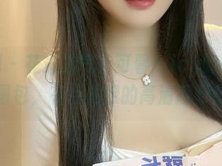 微密圈 – 花式霸气！可馨juicy的红毛衣图包，有点儿撩的高清感呀！