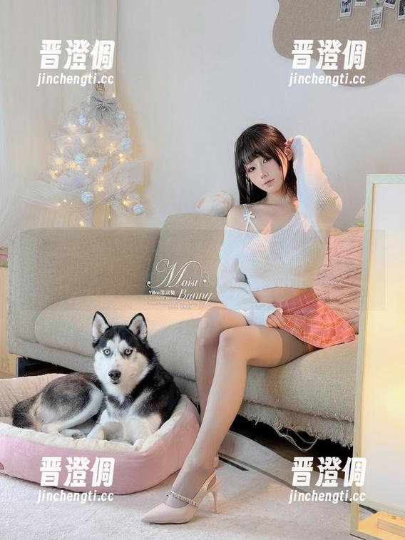 制服时刻，咬一口兔娘资源不要太扎心呐，哈哈。