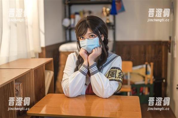 啊日日_Ganlory 啊日日_Ganlory呈现:你没见过的“放课后少女”定制独白