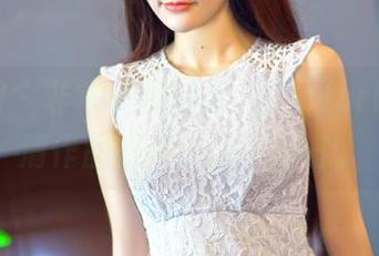 嗲囡囡 – 非常美腿的果儿Victoria，高清作品照亮我的小宇宙。