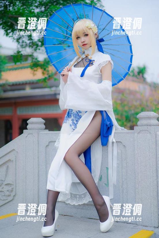 光圈里的巧妙：大大卷卷小卷的甘雨女仆福利照太过分了！