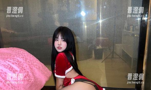微密圈 - 私拍闲聊：小优优子的连体衣，不得不说，让日常都变得不那么日常了。