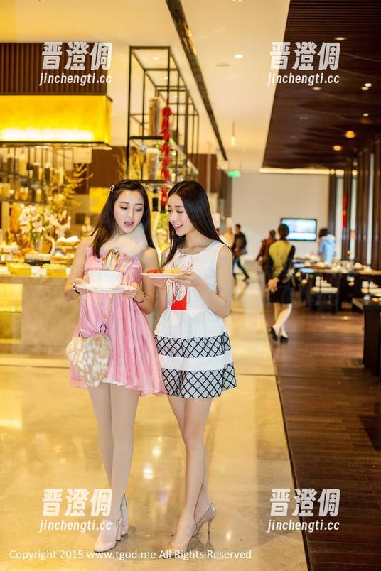 推女神-思淇Sukiii 推女神 - 如果修女也会自拍:思淇Sukiii的图包分享,一不小心就道出了心事。