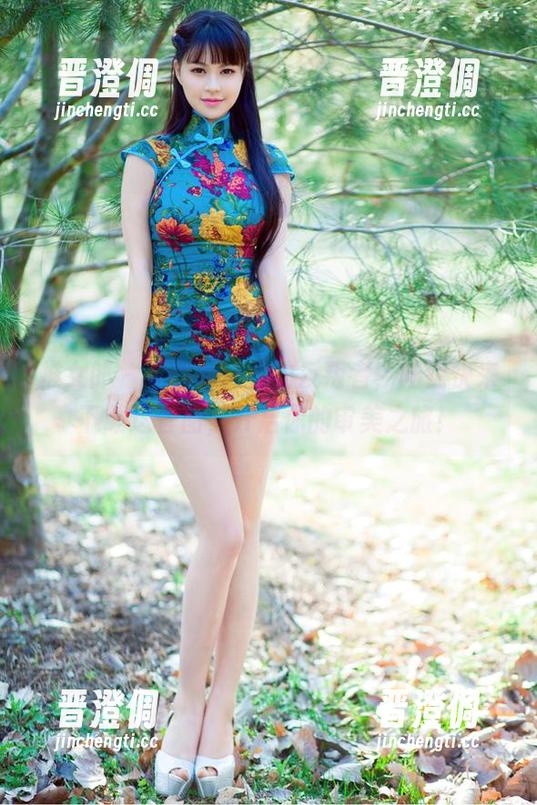 推女郎-陆瓷 推女郎 - 腿部时尚界的反叛者,陆瓷快来下载这套图,开启你的审美之旅!