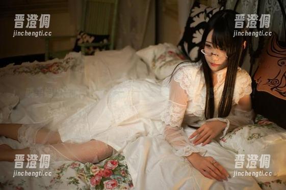 晓美妈出新招，紫色迷情的美图资源，人人都想乘风破浪！