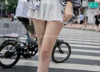 梦丝女神 – 晓晓的床：人生的真爱——起床时的懒散在这张图片中显露无遗！