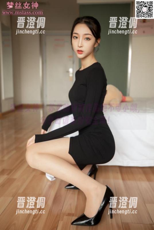 梦丝女神-苏柔 梦丝女神 - 苏柔的短裤作品绝不可小觑,分享时请系好安全带!