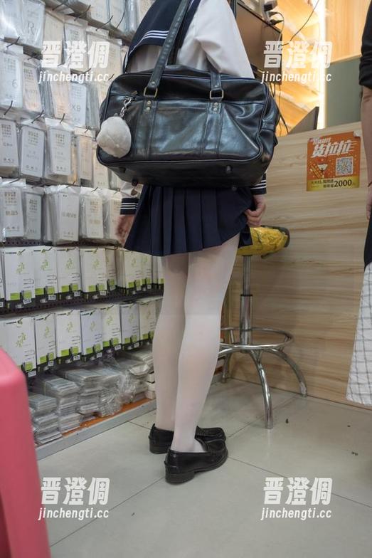 森萝财团-小梓 森萝财团 - 写真里小梓的可爱有点过分,谁敢上来领教一下?
