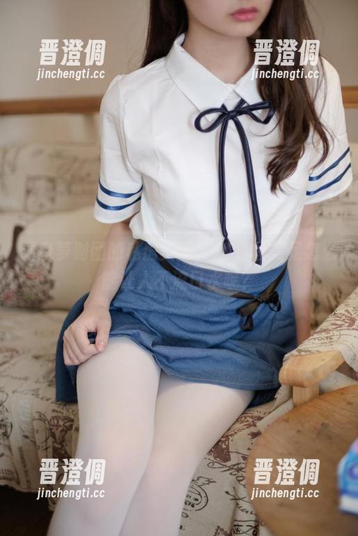 森萝财团 看森萝财团的私房美图,JK白丝美足怎么能让人不流口水呢?