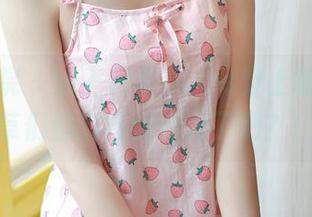 模范学院 – 当王梓童Doirs穿上制服，校草们都该感到压力了吧？！