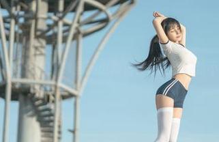 看樱井宁宁如何在婚纱里玩出新花样，图包更新不要错过！