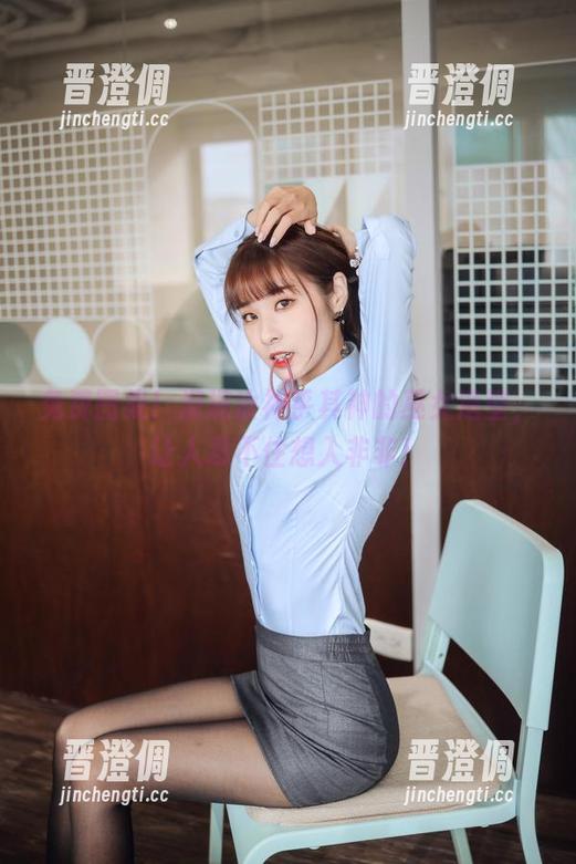 免费图集！泥泥汝神乎其神的巫女造型，让人忍不住想入非非！