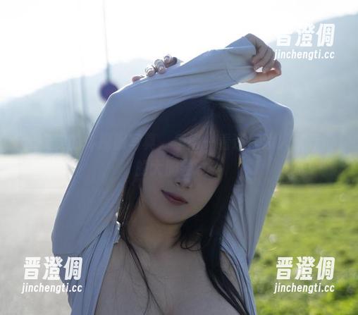 浅安安 浅安安的体操服写真,值得一看还是没人敢评价的大胆尝试?