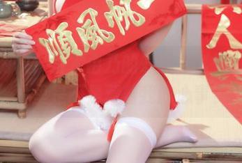 一睹为快！清水由乃的最新圣诞见习，图片里是不是藏着我的心事？