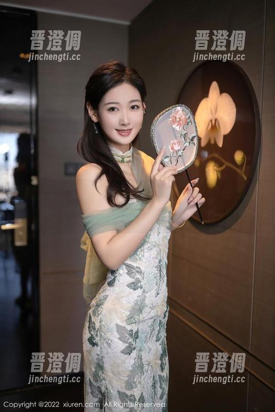 秀人网 - 我在HeyuZhang浴室的美图里遨游，完美也没啥逻辑，反正免费啦！
