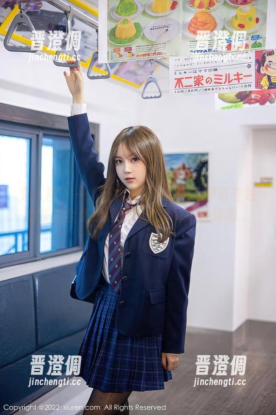 秀人网-MODEL伊若 秀人网 - 一本正经地看MODEL伊若在线的灰丝合集,结果脑袋里居然在转圈....