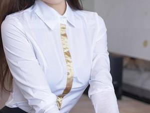 秀人网 – 旗袍是什么？俞漫说，分享她的合集，还给你带几分梦想。