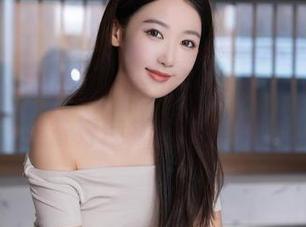 秀人网 – 带点盐的奈沐子泳装——资源，准备好迎接你的眼花？