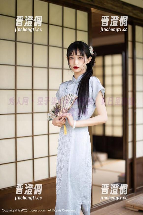 秀人网-星子柒kiki 秀人网 - 星子柒kiki的短裤:夏日里的随机画像资源