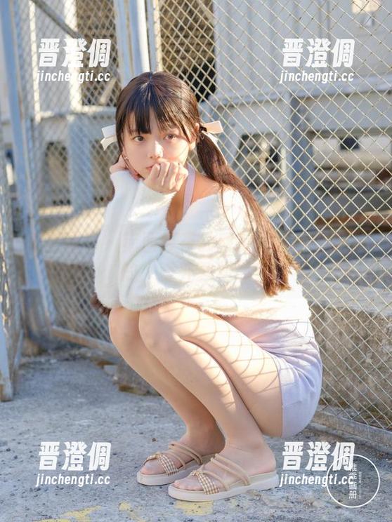 稚乖画册-赤西夜夜 稚乖画册 - 赤西夜夜的教室探险:私拍里的‘意外教材’!
