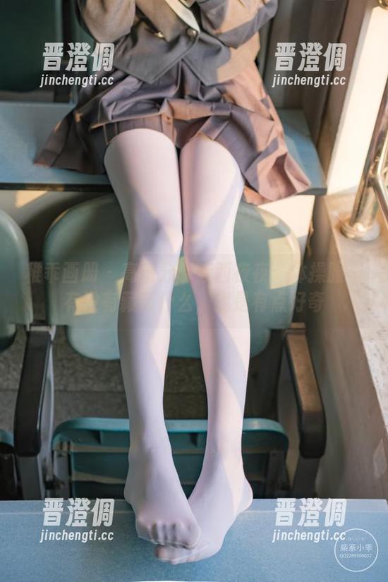 稚乖画册-赤西夜夜 稚乖画册 - 高清分享赤西夜夜:体操服里有没有藏着什么,我是有点好奇