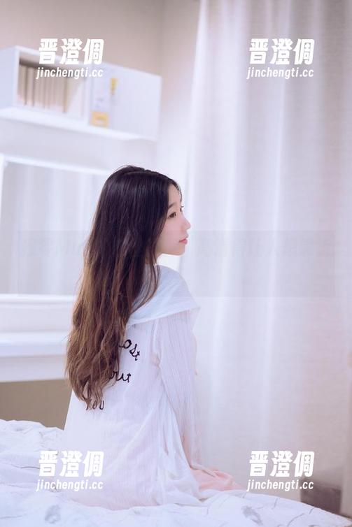 穆零Mu0的白丝图库，高清得让人想靠近一点。