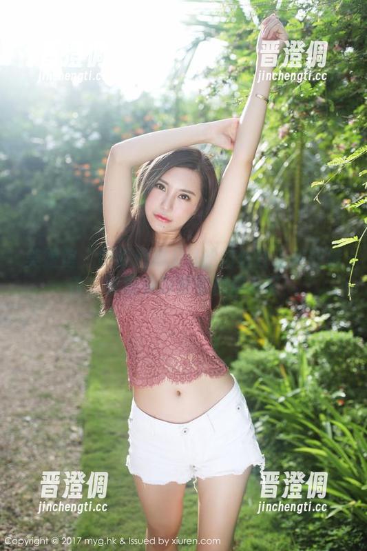 美媛馆-唐琪儿il 美媛馆 - 听说唐琪儿il的肉丝登上美图榜首,资源多到搬家都得备箱!