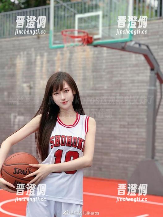 腐团儿Ikaros 黑丝写真,腐团儿Ikaros这次貌似又炸了,完全抵挡不住啊