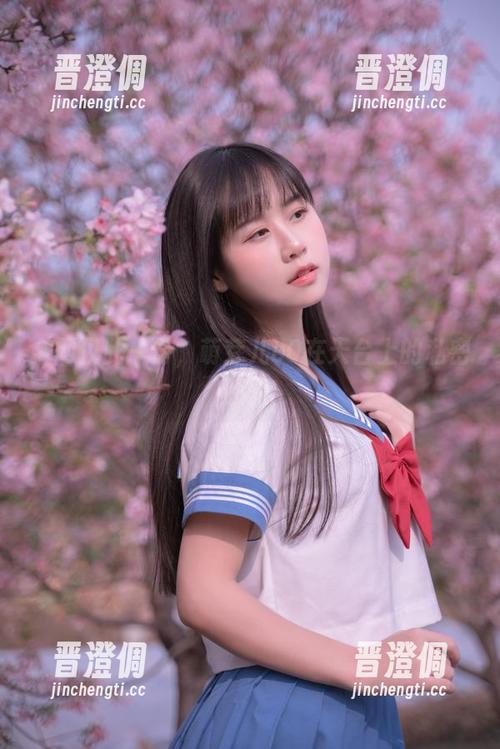 萌芽儿o0 全网仅此一份,萌芽儿o0在天台上的私密原图!